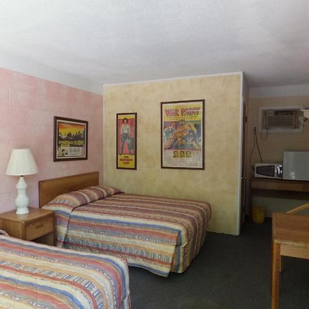 Windsor Motel Lake George Eksteriør bilde