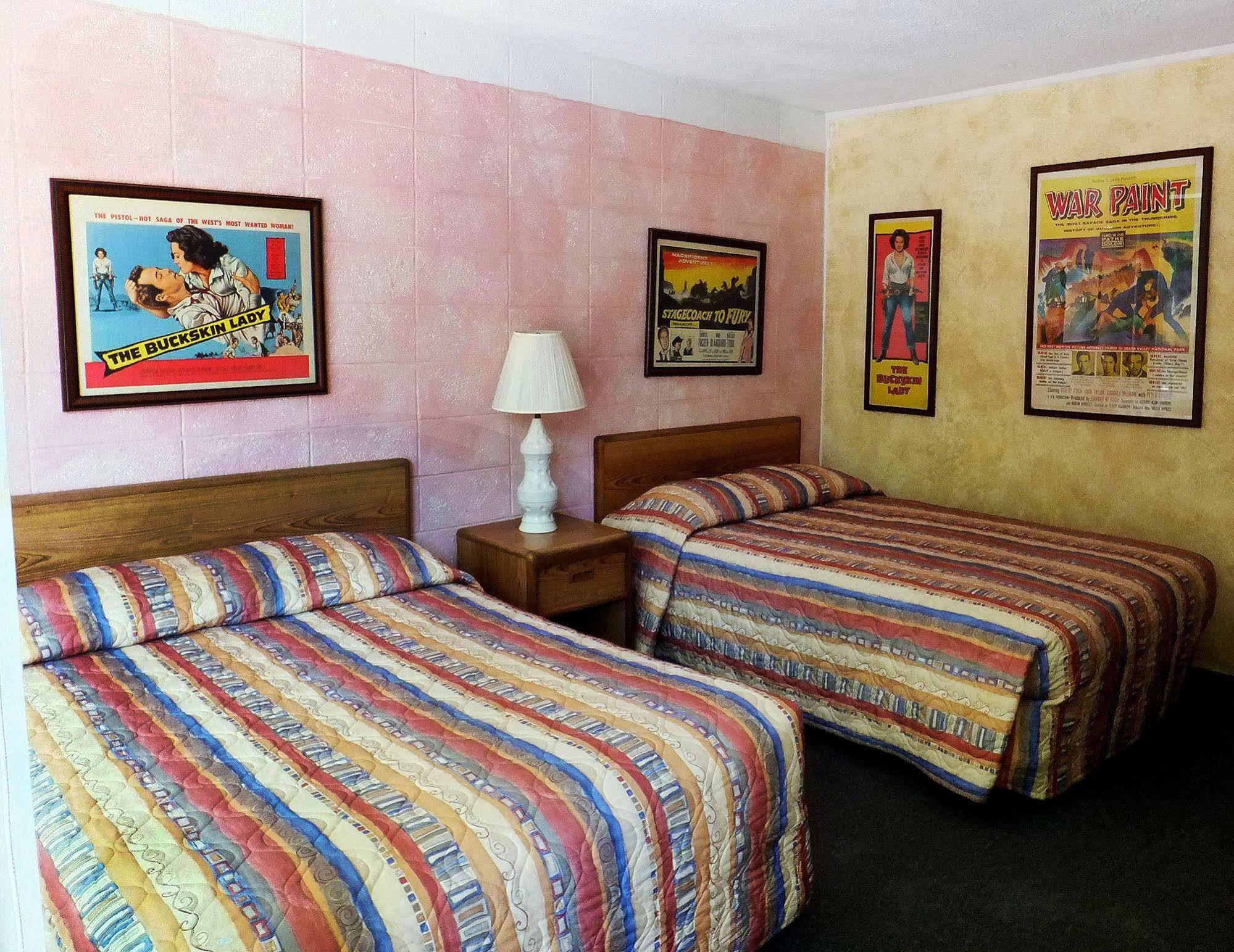 Windsor Motel Lake George Eksteriør bilde